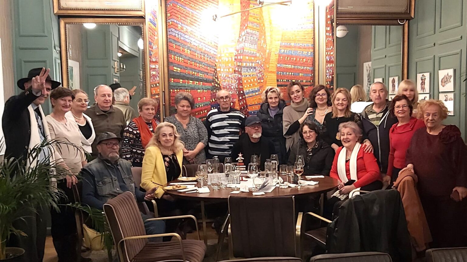 SĂRBĂTORI FERICITE!