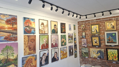 5 Creatori, 5 Perspective – un dialog vizual al diversității artistice